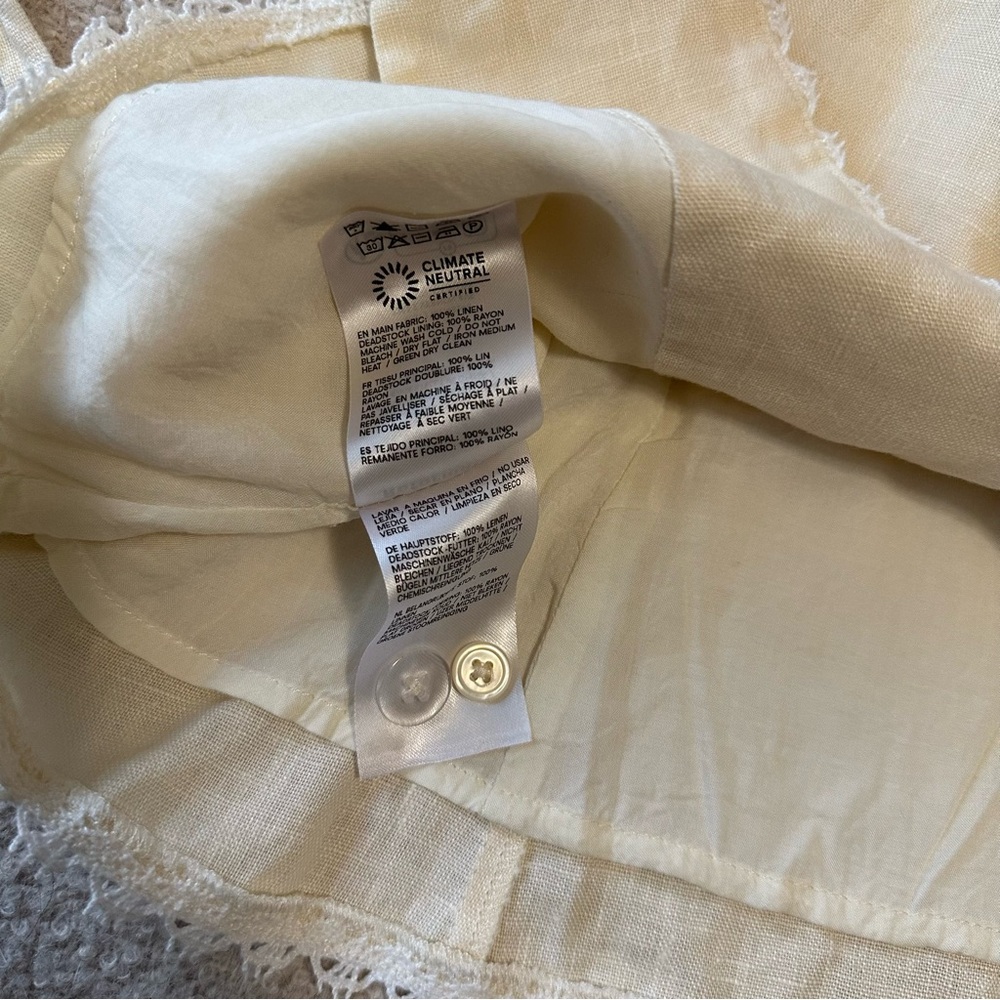 Reformation Viola Linen Top in Sugar - Picture 8 of 11